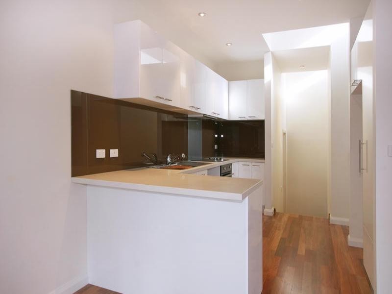 2/17 Coolac Street, Cheltenham VIC 3192