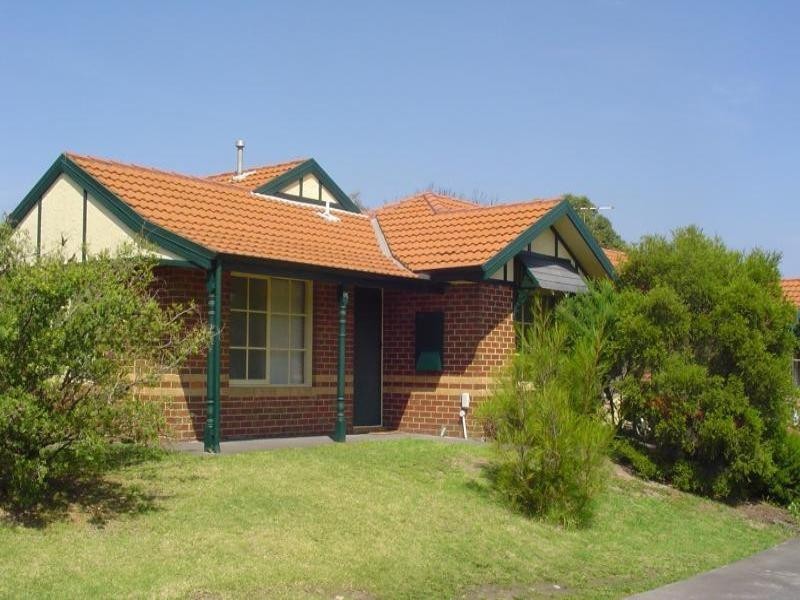 36 Tintern Mews, Cheltenham VIC 3192