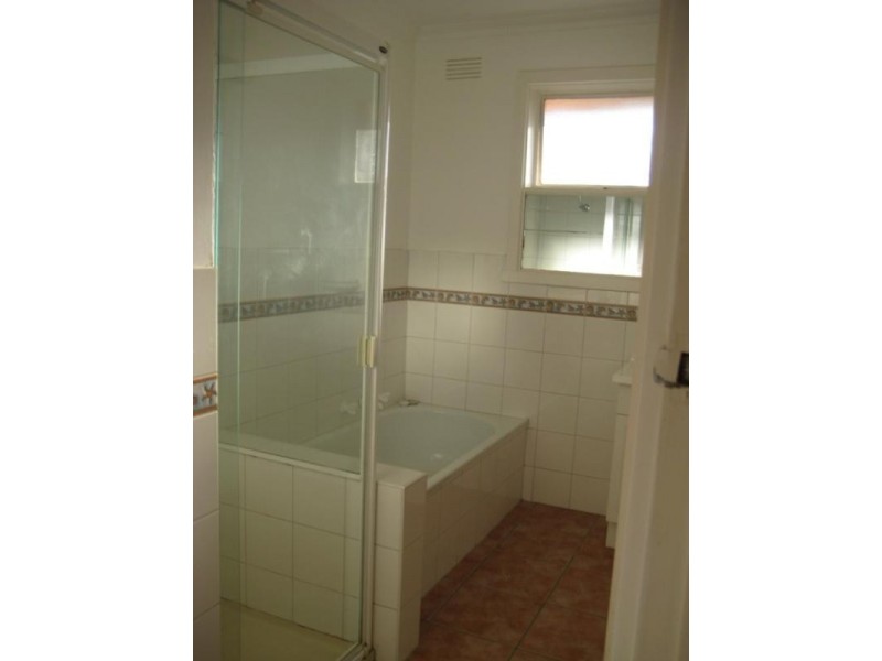 5 Cronin Court, Cheltenham VIC 3192