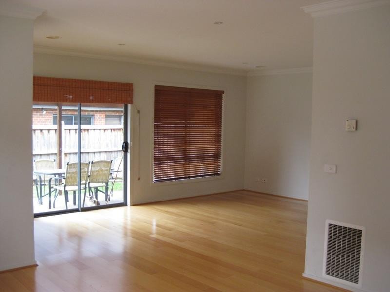 4/137 Keylana Drive, Keysborough VIC 3173