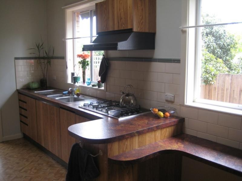 2 Churchill Avenue, Cheltenham VIC 3192