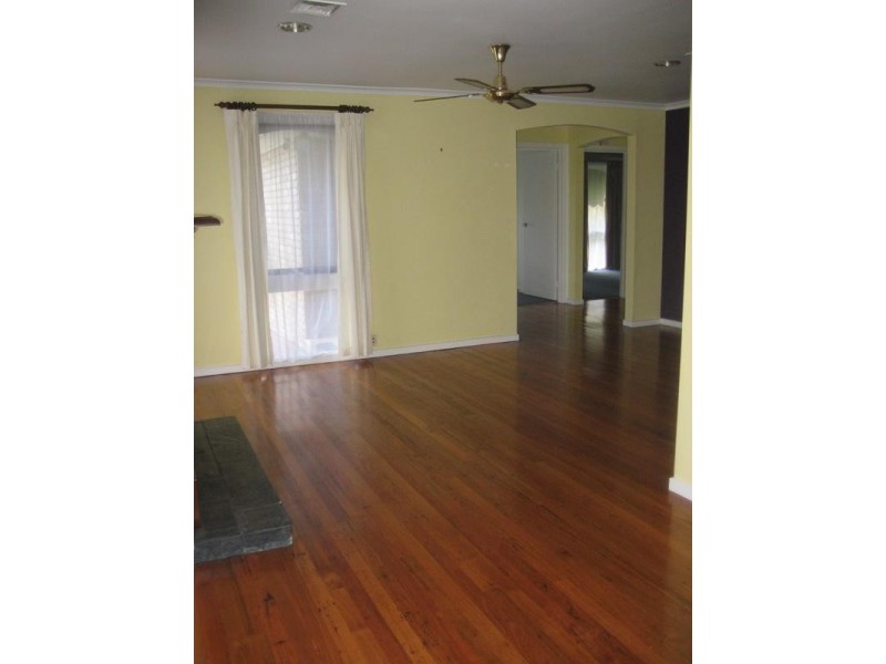 5 Brett Drive, Keysborough VIC 3173