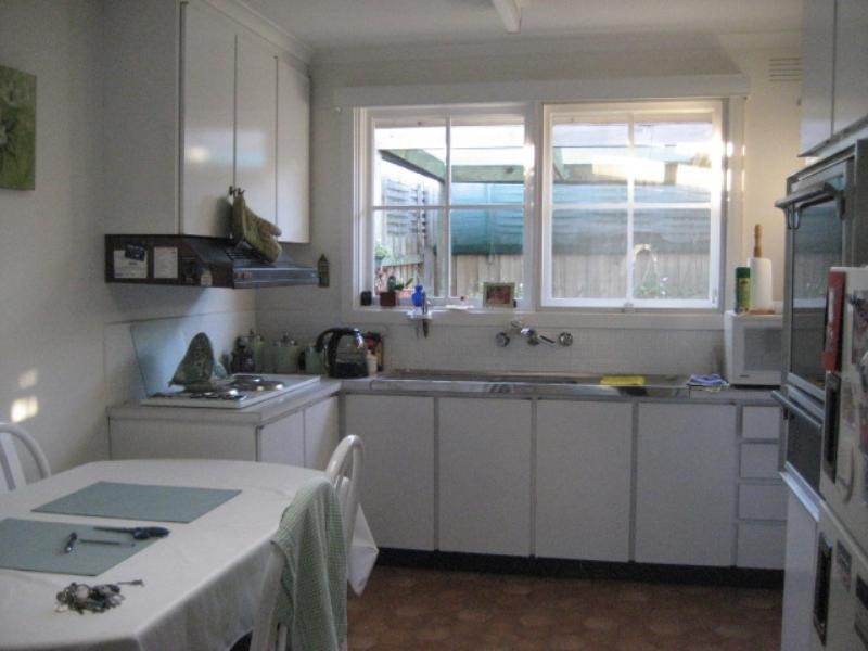 14/374 Warrigal Road, Cheltenham VIC 3192