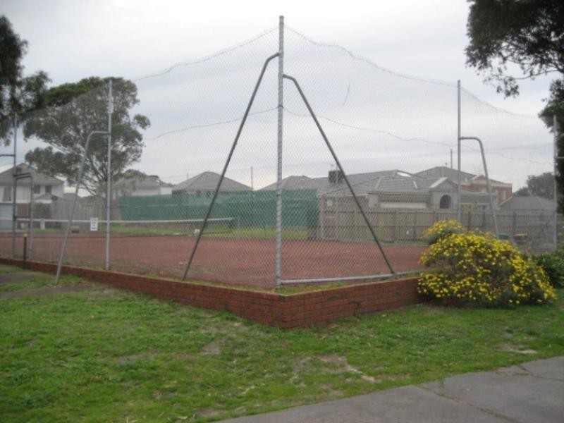 14/374 Warrigal Road, Cheltenham VIC 3192