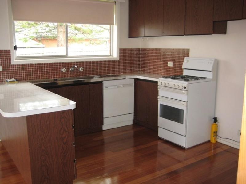 62 Village Drive, Dingley Village VIC 3172