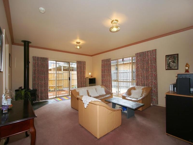 1/13 Alden Court, Cheltenham VIC 3192