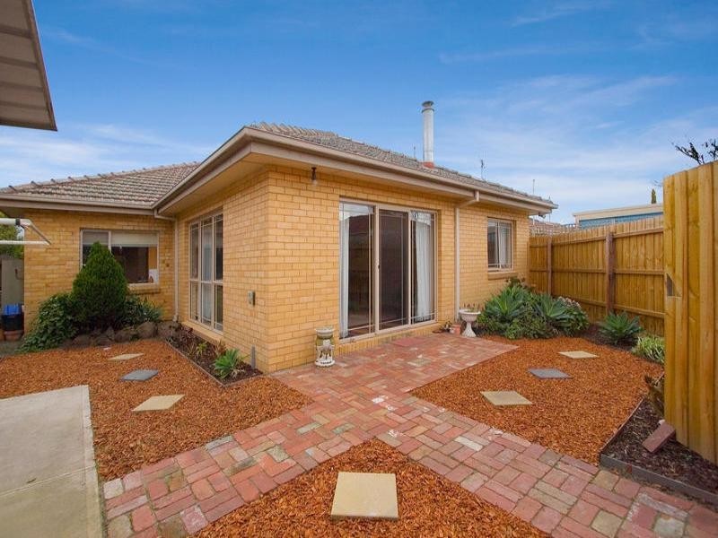 1/13 Alden Court, Cheltenham VIC 3192