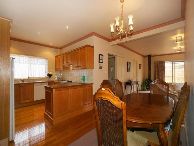 1/13 Alden Court, Cheltenham VIC 3192