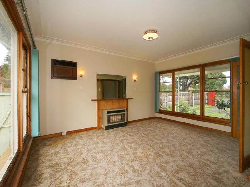 69 Centre Dandenong Road, Cheltenham VIC 3192