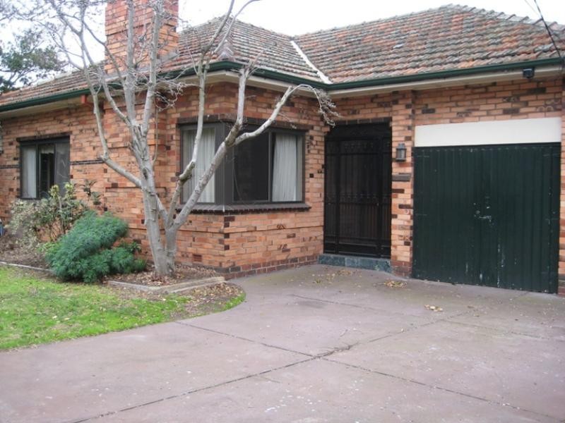143 Park Road, Cheltenham VIC 3192
