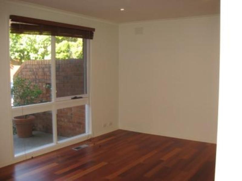 1/8 Baringhup Street, Cheltenham VIC 3192