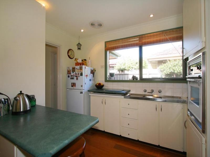 3/178 Warrigal Road, Mentone VIC 3194