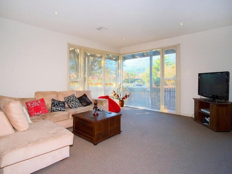 52 Centre Dandenong Road, Cheltenham VIC 3192