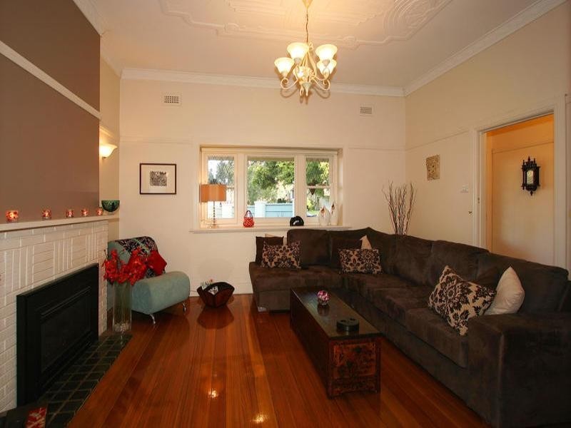 1/3 Barker Street, Cheltenham VIC 3192