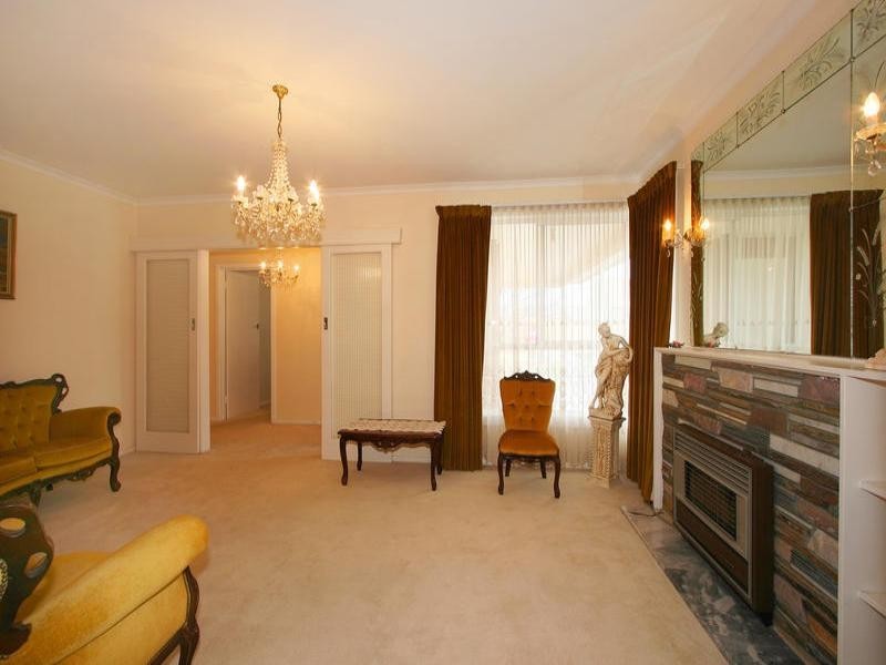 102 Brady Road, Bentleigh East VIC 3165