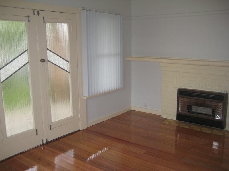 221 Warrigal Road, Cheltenham VIC 3192