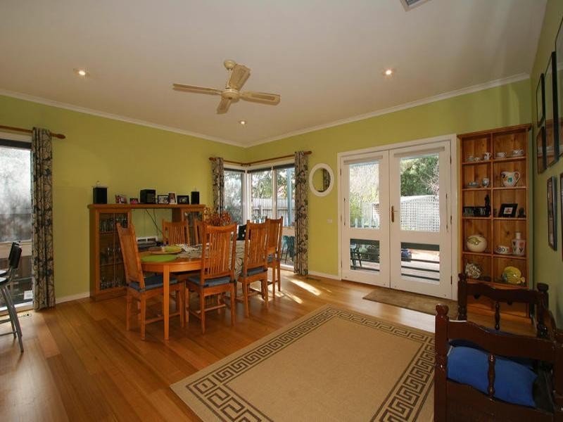 7 Abbottswood Close, Dingley Village VIC 3172