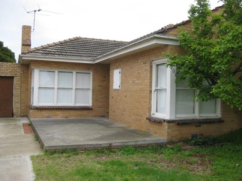 201 Warrigal Road, Cheltenham VIC 3192