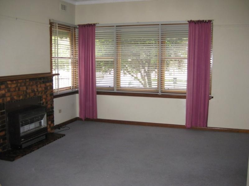 33 Jean Street, Cheltenham VIC 3192