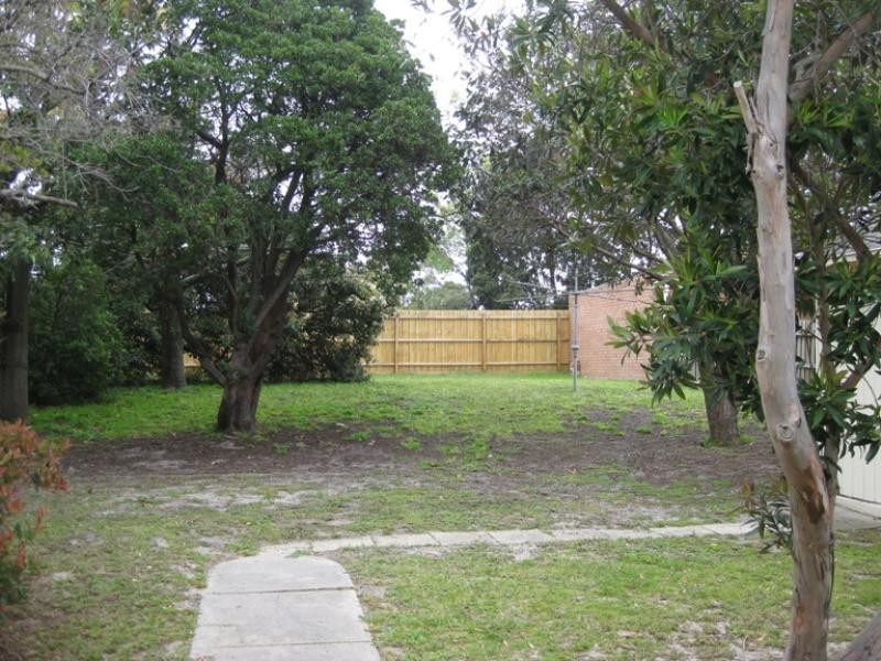 33 Jean Street, Cheltenham VIC 3192