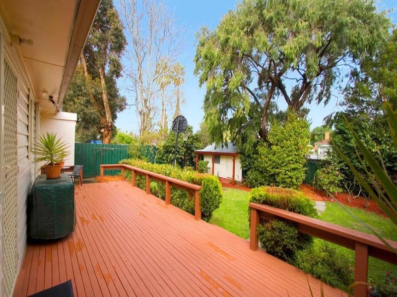 18 Kershaw Street, Bentleigh East VIC 3165