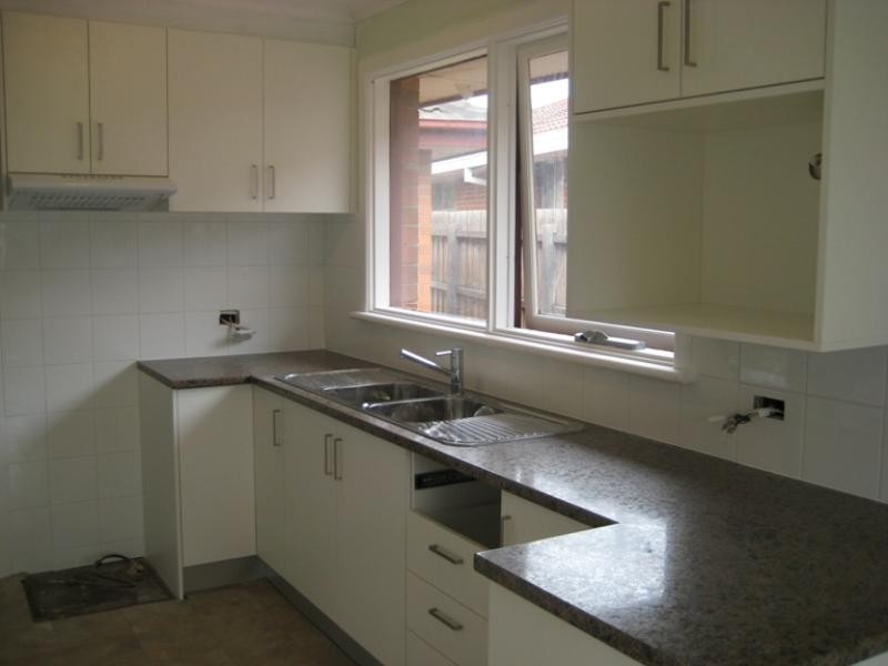 42 Lorna Street, Cheltenham VIC 3192