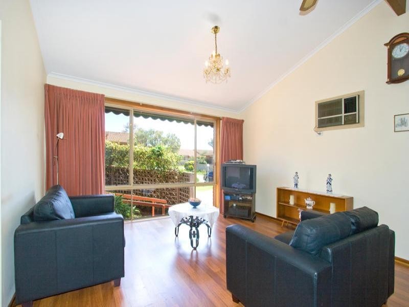 10/11 Hannah Street, Cheltenham VIC 3192