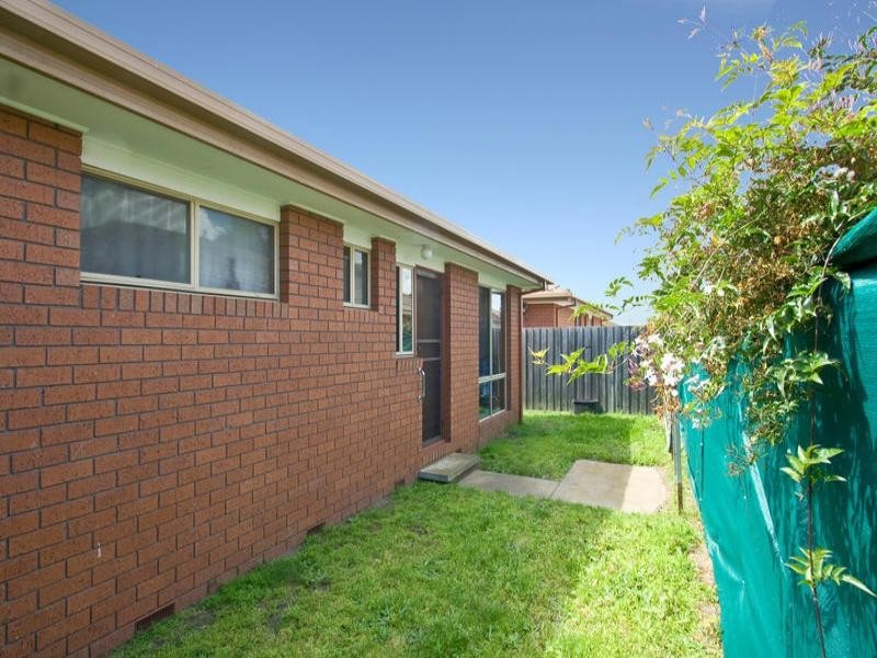 10/11 Hannah Street, Cheltenham VIC 3192