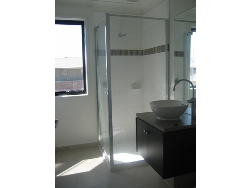 8/220 Everitt Street, Dandenong VIC 3175