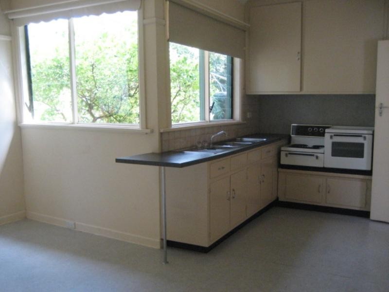 13 Maude Street, Cheltenham VIC 3192