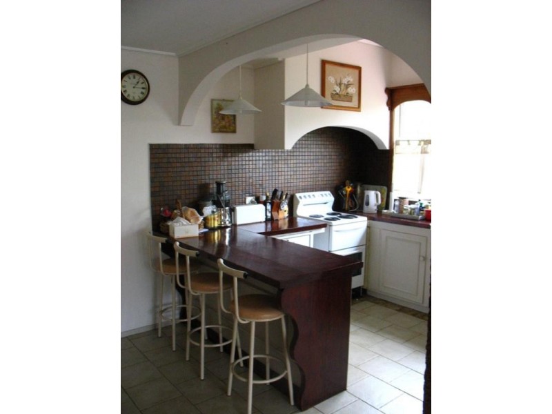 72 Hall Street, Ormond VIC 3204