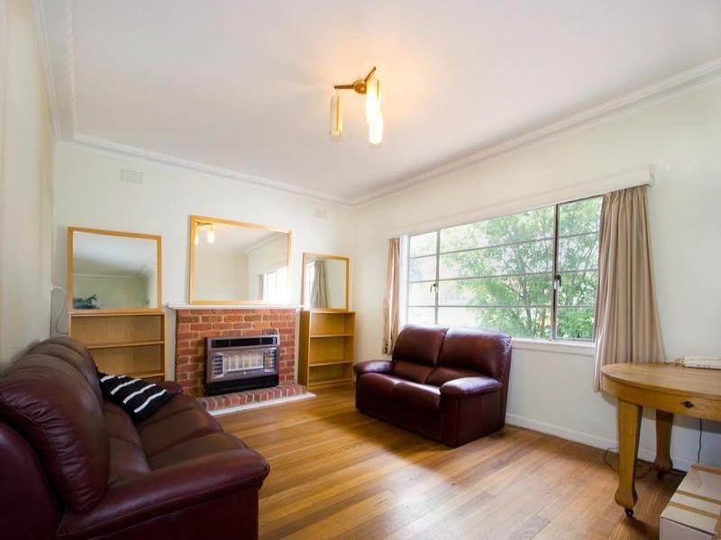 17 Blackwood Avenue, Mentone VIC 3194