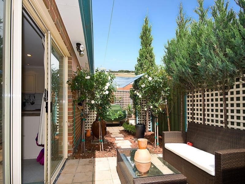 1/96 Latrobe Street, Mentone VIC 3194