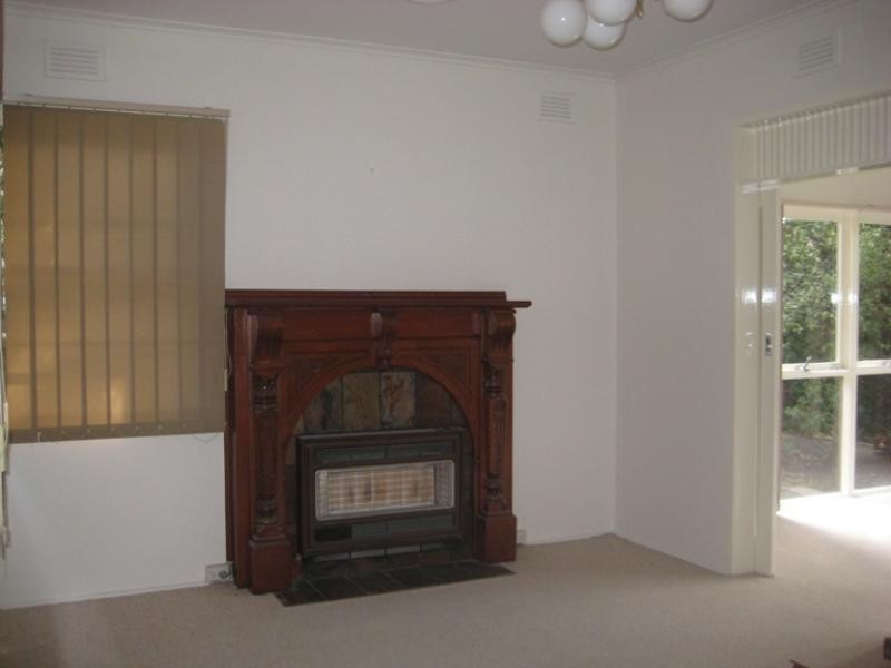 1/32 Barnett Street, Hampton VIC 3188