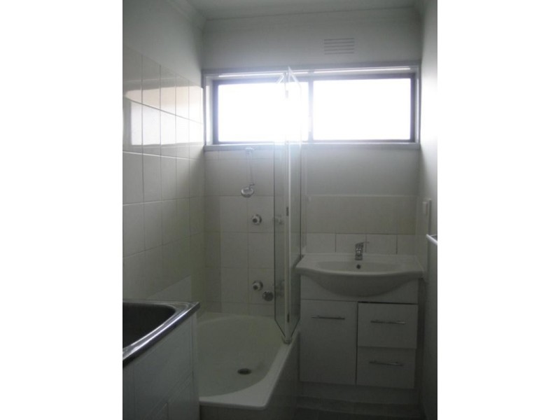 1/10-16 Eagland Road, Cheltenham VIC 3192