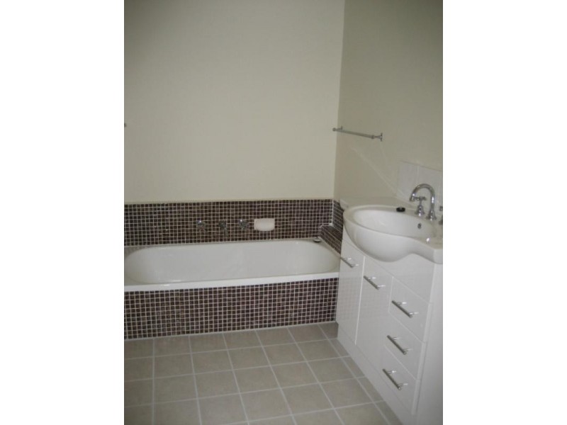 5/204 Charman Road, Cheltenham VIC 3192