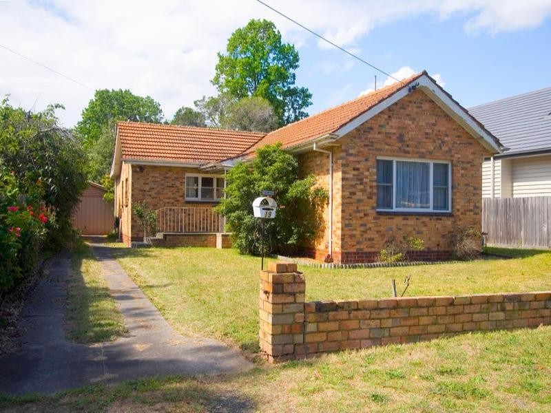 19 Erskine Avenue, Cheltenham VIC 3192