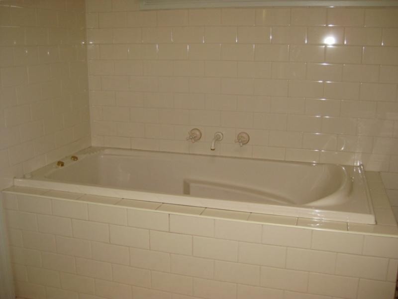 10 Lord Avenue, Dingley Village VIC 3172