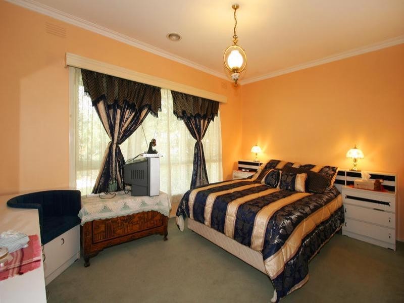 12 Rosewarne Avenue, Cheltenham VIC 3192