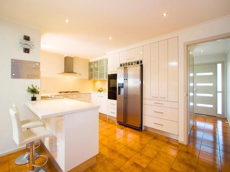 35 Benkel Avenue, Cheltenham VIC 3192