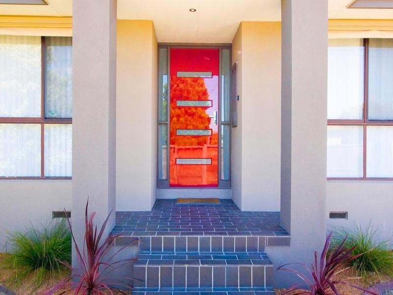 35 Benkel Avenue, Cheltenham VIC 3192