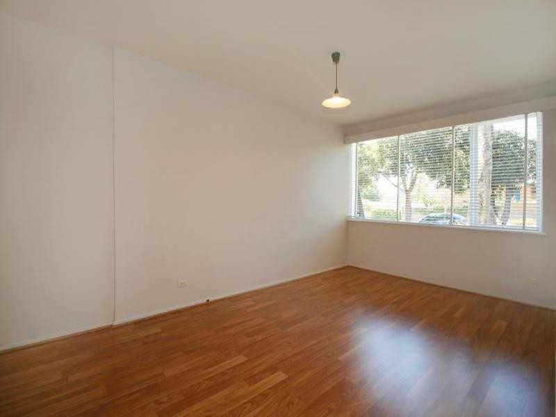 2/35 Tulip Grove, Cheltenham VIC 3192