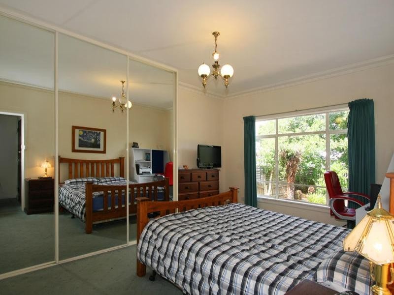 5 Parkin Avenue, Cheltenham VIC 3192