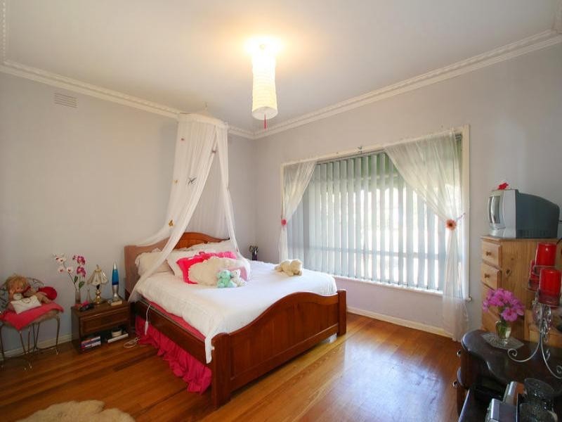 15 Southern Road, Mentone VIC 3194