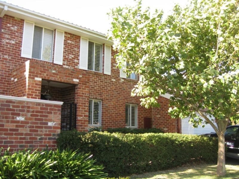 1 Harry Court, Dingley Village VIC 3172