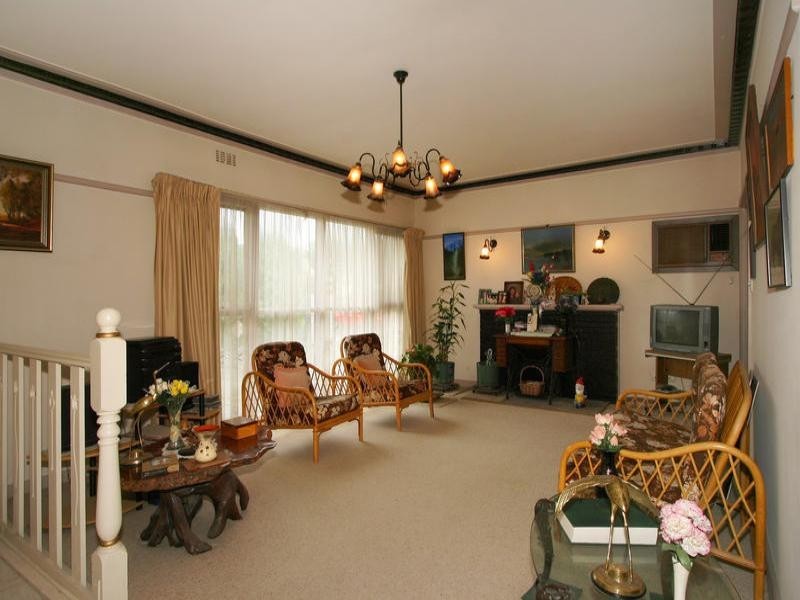 6 Sycamore Avenue, Mentone VIC 3194