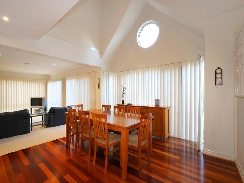 1 Nova Court, Cheltenham VIC 3192