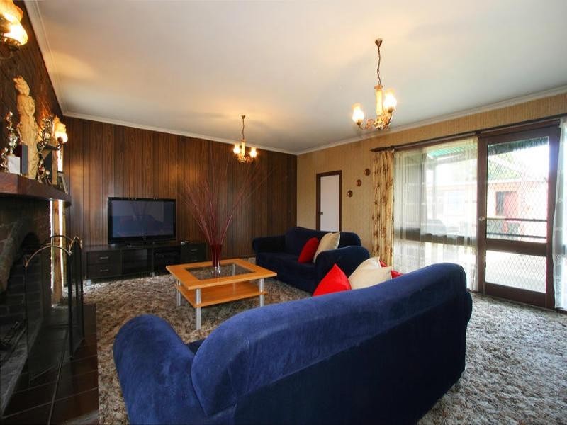 4 Craig Court, Cheltenham VIC 3192