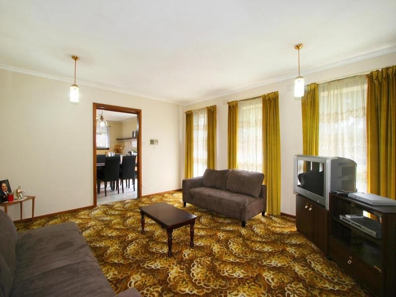 4 Craig Court, Cheltenham VIC 3192