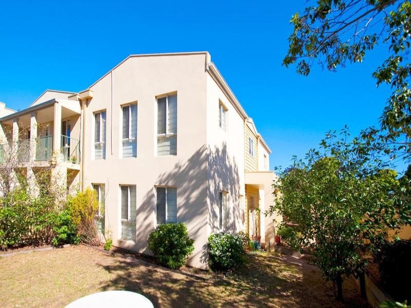 1/212-214 Charman Road, Cheltenham VIC 3192